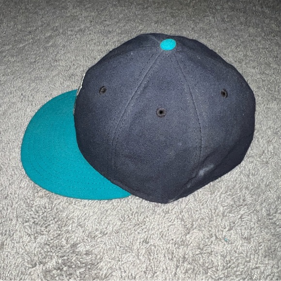 New Era 59FIFTY Teal/Navy Seattle Mariners Authentic Collection On Field 7-1/4 - Picture 2 of 8